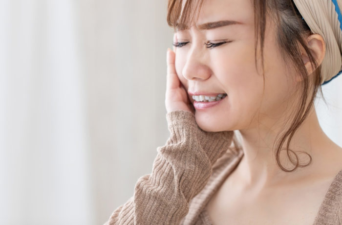 お正月にお口のトラブルを起こさないために